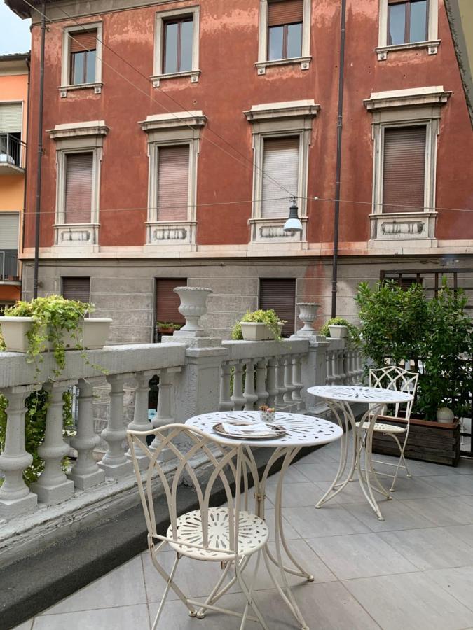 La Terrazza Vercelli Bed & Charme Bagian luar foto