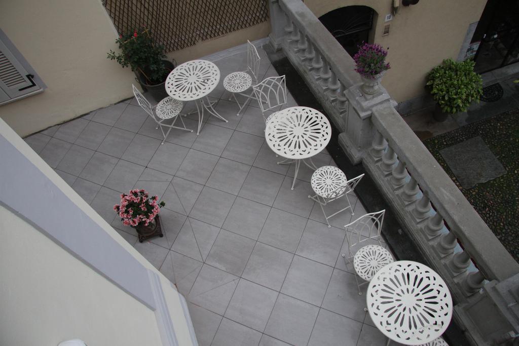 La Terrazza Vercelli Bed & Charme Bagian luar foto